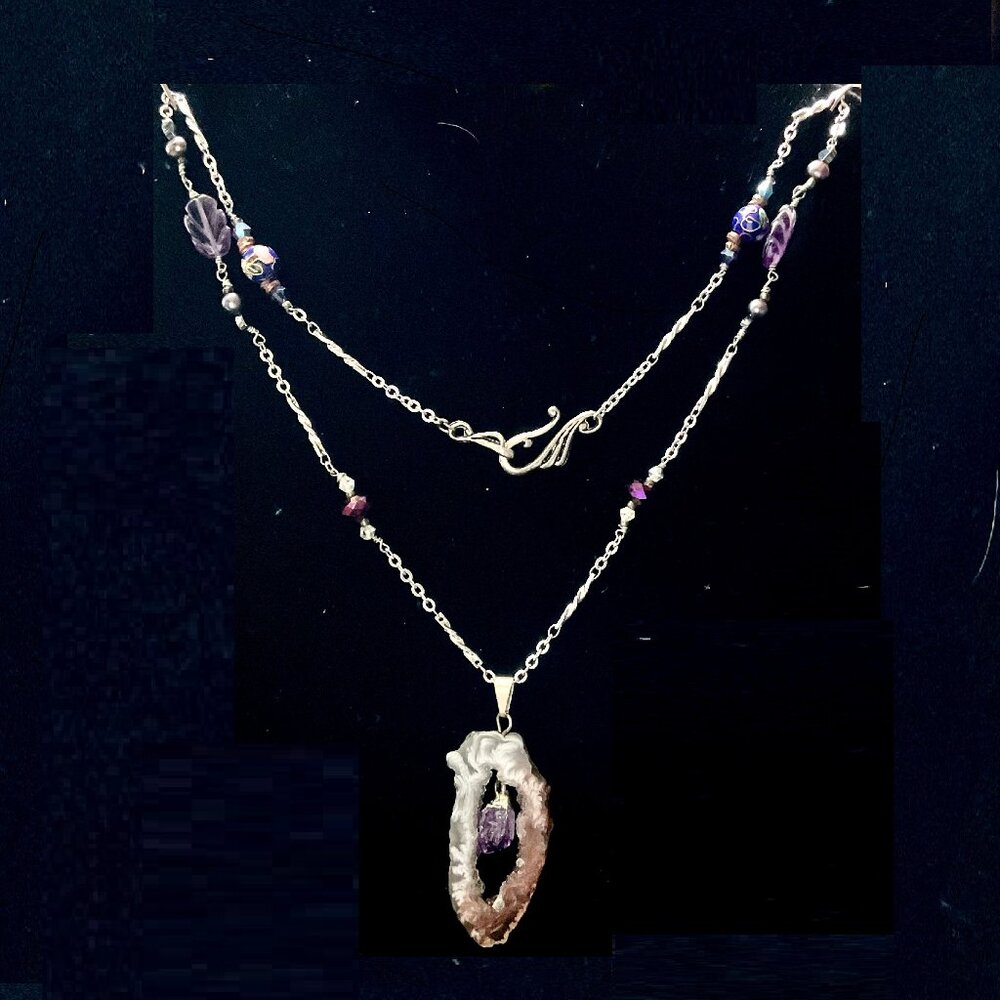 21” rhodium over silver, genuine amethyst necklace w/black Tahitian pearls